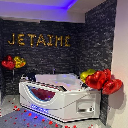 T3 5 Etoile Jacuzzi Διαμέρισμα Τουλούζη Εξωτερικό φωτογραφία