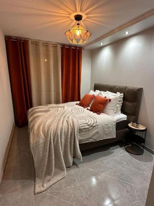 T3 5 Etoile Jacuzzi Διαμέρισμα Τουλούζη Εξωτερικό φωτογραφία