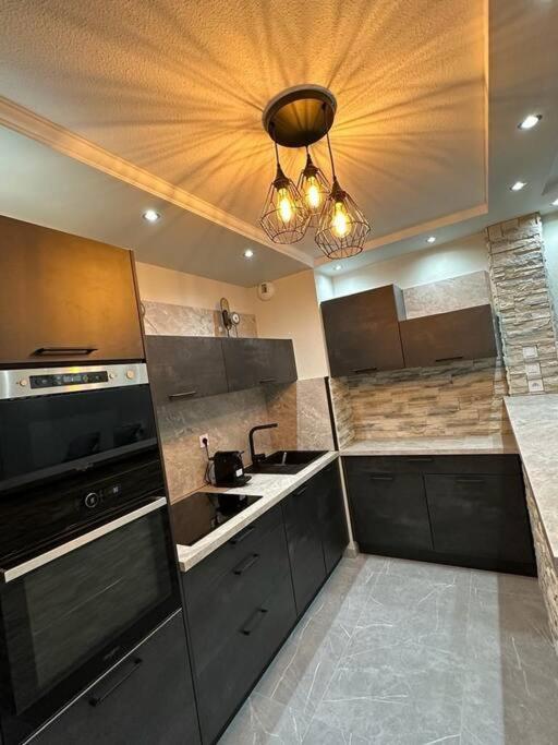 T3 5 Etoile Jacuzzi Διαμέρισμα Τουλούζη Εξωτερικό φωτογραφία