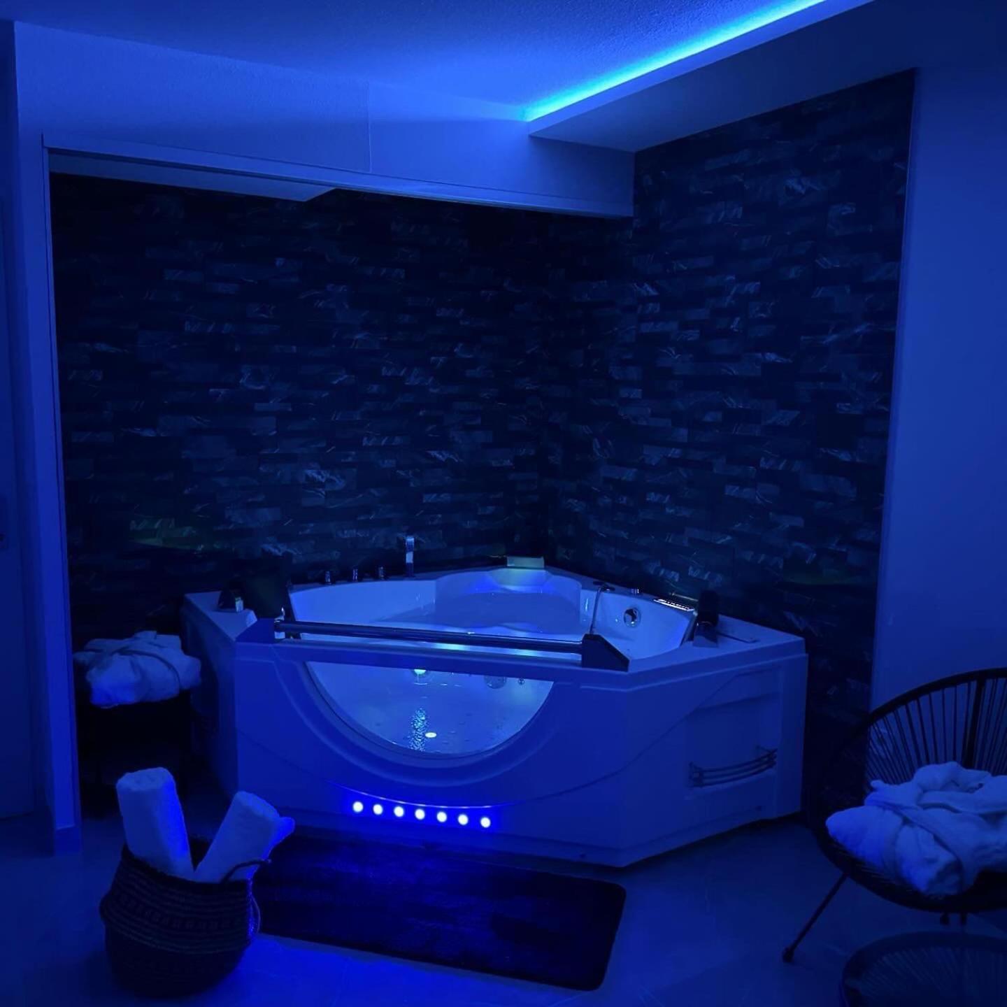 T3 5 Etoile Jacuzzi Διαμέρισμα Τουλούζη Εξωτερικό φωτογραφία